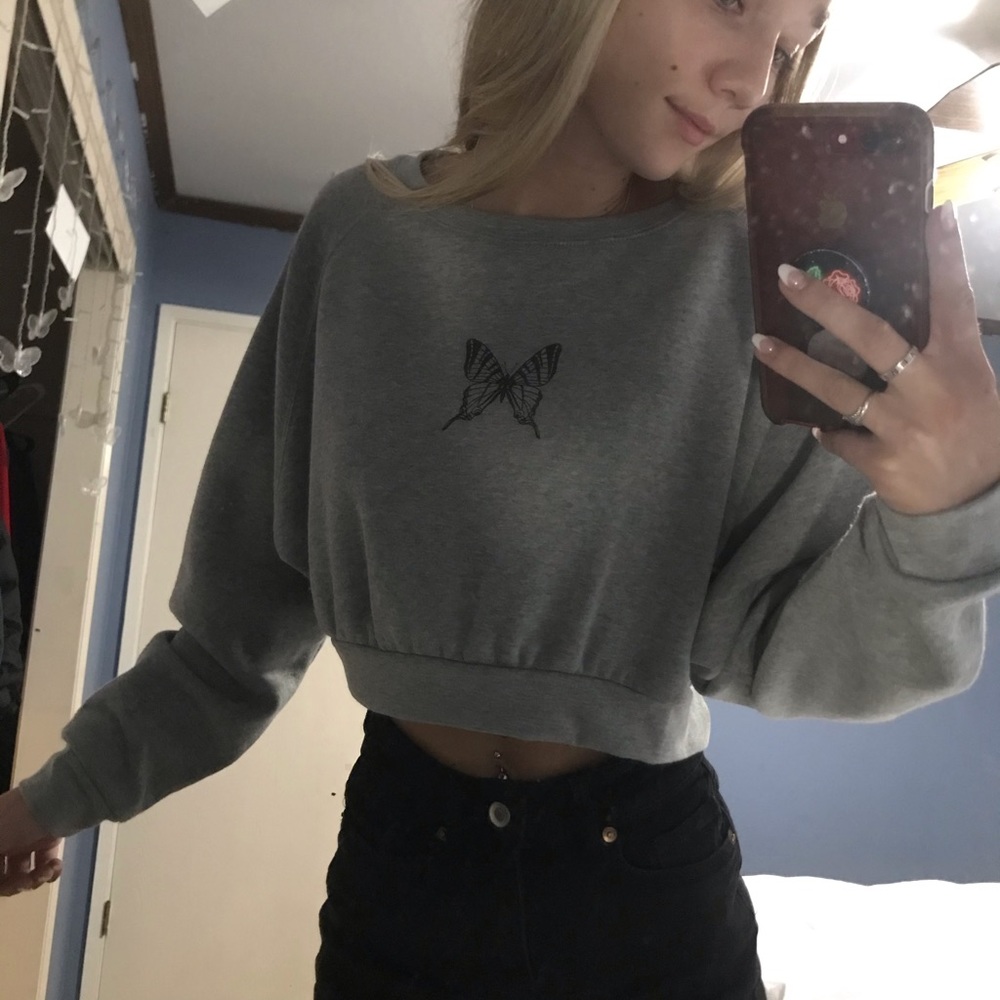 butterfly crop crewneck